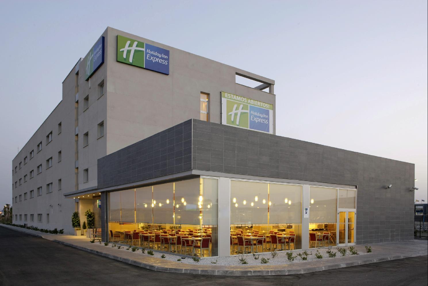 Holiday Inn Express Malaga Airport By Ihg Exterior photo